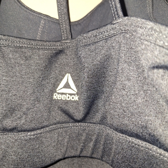 Reebok medium sports bra - Picture 3 of 4